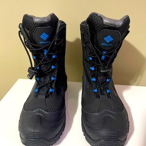 Columbia Bugaboot Waterproof Winter Boots Black Youth 7 (Men 6)